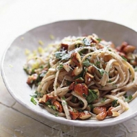 Canadian Linguine with Toasted Almonds Parsley and Lemon Dinner