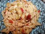 American Penne With Chicken and Artichokes Appetizer