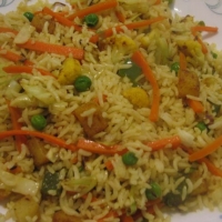 Indonesian Rice with Mixed Vegetables Dinner