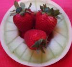American Melon Rings with Strawberries Dinner