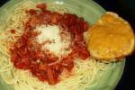 American Spicy Tomato and Bacon Pasta Dinner