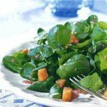American Watercress Salad with Goat Cheese and Knoblauchcroutons Appetizer