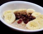 American Old Fashioned Oatmeal With Bananas and Raisins Dessert