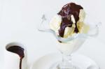American Caramel Popcorn Icecream With Chocolate Sauce Recipe Dessert