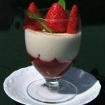 Panna Cotta with Strawberries Without Milk recipe