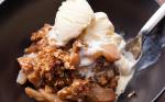 American Easy Apple and Pear Crisp with Oatmeal Streusel Recipe Dessert