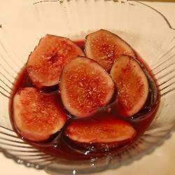 American Fresh Figs in Red Wine Sauce Appetizer