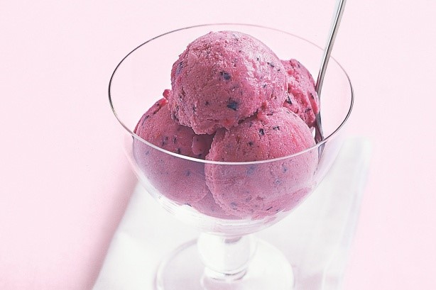 American Strawberry Yoghurt Icecream Recipe Dessert