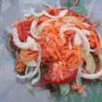 Canadian Salad with Tomato Carrot and Onion Appetizer