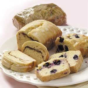 American Three Loaves in One Dessert