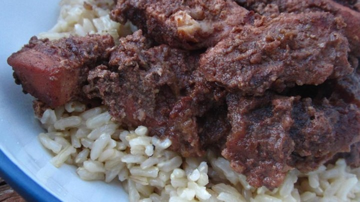 Iranian/Persian Khoresht Fesenjaan chicken with Pomegranate Sauce Recipe Dinner