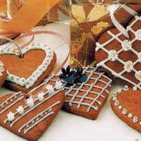 Spiced Treacle Gingerbreads recipe
