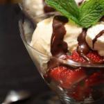 American Strawberries with Whipped Cream and Mint Dessert