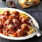 American Slow Cooker Spaghetti and Meatballs Dinner