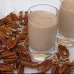 American Smoothie in Maple Syrup and Pecans Appetizer