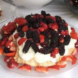 Russian Pavlova with Berries Dessert
