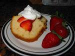 American Strawberry Yogurt Pound Cake 1 Appetizer