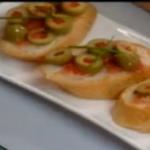 British Bread with Tomatoes and Olives Appetizer