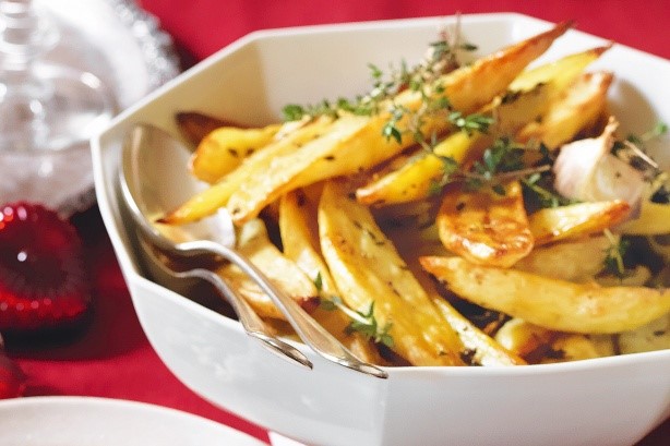 Canadian Crisp Roast Potatoes With Thyme and Garlic Recipe Appetizer