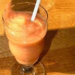 American Smoothie with the Carrot Papaya and Fruit of the Passion Appetizer