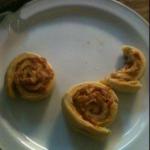Australian Arrolladitos of Puff Pastry Tomato and Cheese Appetizer