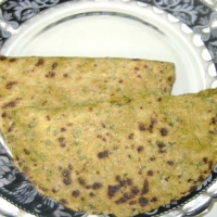 Indian Spinach Bajra Bhakri Other