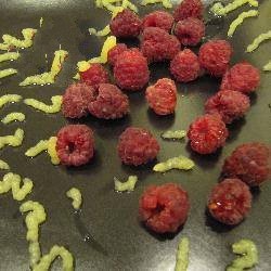 Australian Attack of Molecular Toward for Halloween Dessert