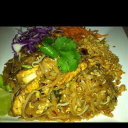 Australian Spicy Noodle Salad with Tofu and Peanut Dressing Appetizer