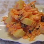 American Carrot Salad with Raisins Appetizer