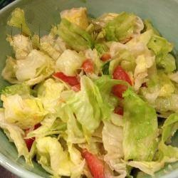 American Iceberg Lettuce with Tomato and Cucumber Appetizer