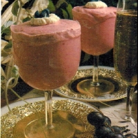 French Chilled Raspberry Whip Dessert