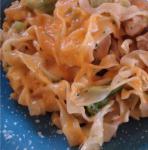 American Chicken and Noodle Casserole 6 Dinner