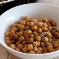 Polish Chickpea Salad with Garlic Appetizer