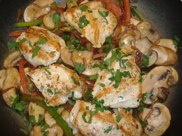 British Chicken Bell Peppers Onions and Mushrooms With Marsala Appetizer