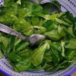Field Salad with Simple Dressing recipe