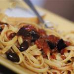 Italian Spaghetti to the Puttanesca Sauce and Basil Appetizer