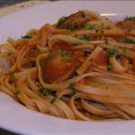 Italian Simple Tomato and Basil Sauce Dinner