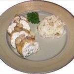 American Chicken Breasts Stuffed with Goat Cheese and Basil Alcohol
