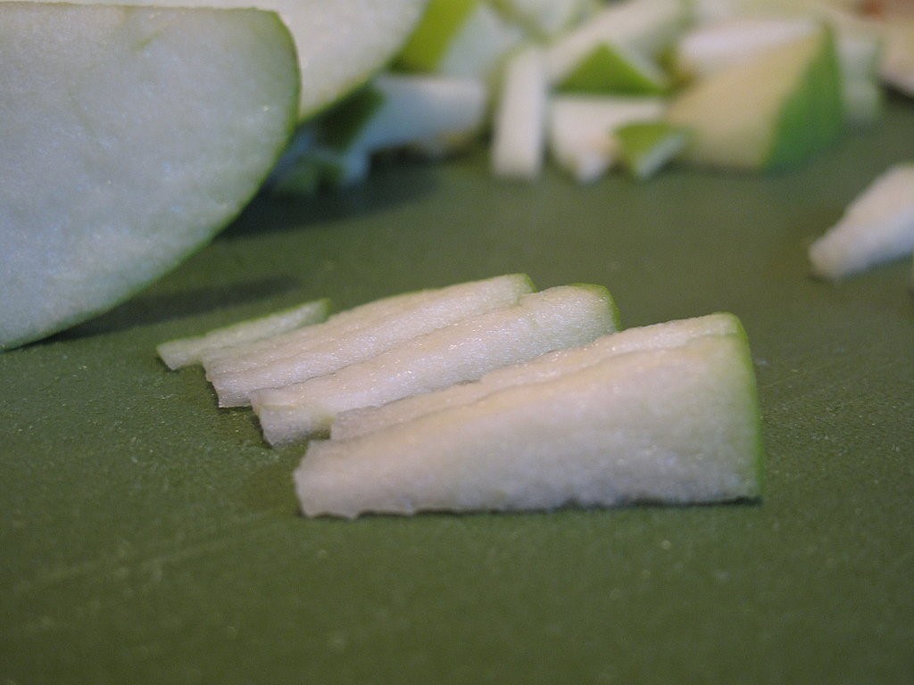 Australian Gorgonzola and Apple Macaroni and Cheese Dinner