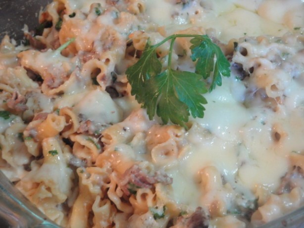 Australian Philly Cheesesteak Macaroni and Cheese Dinner