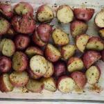 French Roast Potatoes with Herbs Appetizer