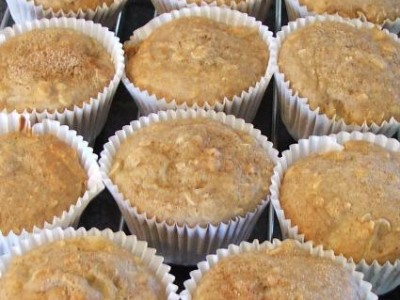 American Spicy Apple Muffins 1 Dessert