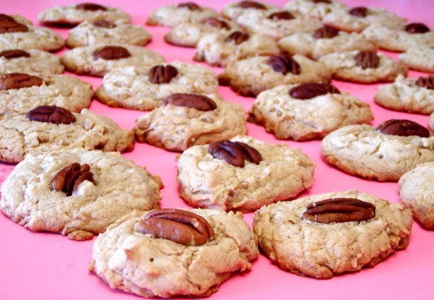 American Butter Pecan Cookies 11 Dessert