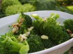 American Broccoli With Red Pepper Flakes and Garlic Chips Appetizer