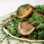 Italian Mushrooms and Spinach Italian Style Recipe Appetizer