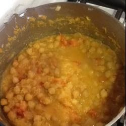 American Simple Chickpea Soup Appetizer