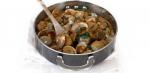 American Spicy Clam Stew Recipe with Organic Sausage Appetizer