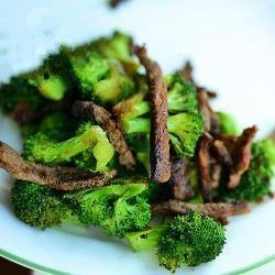 Australian Beef Fried with Broccoli Appetizer