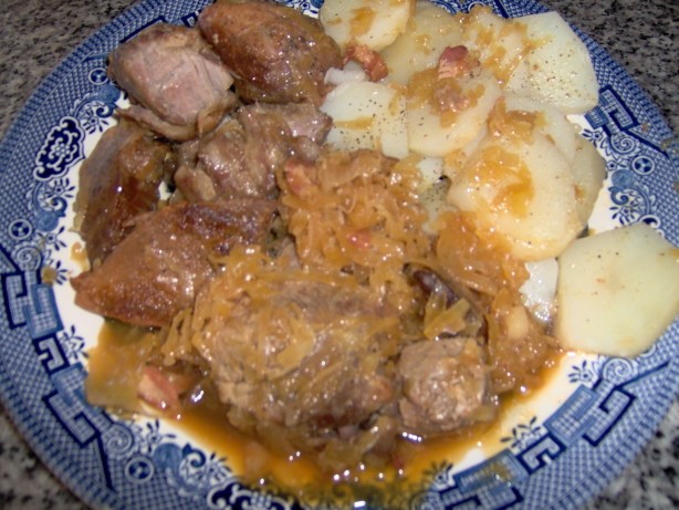 American Country Ribs and Sauerkraut Appetizer