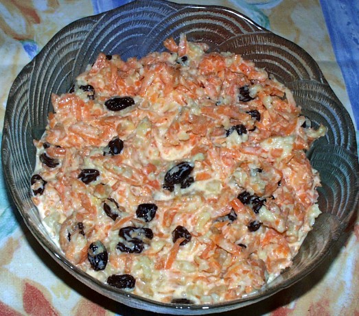 American Carrot Raisin Salad 10 Appetizer